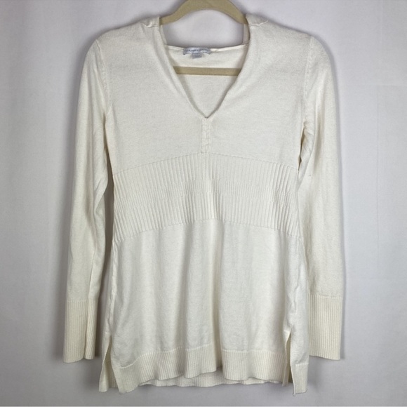 Light Sweater Cream Long Sleeve V-Neck Hooded New York & Company - Picture 1 of 6